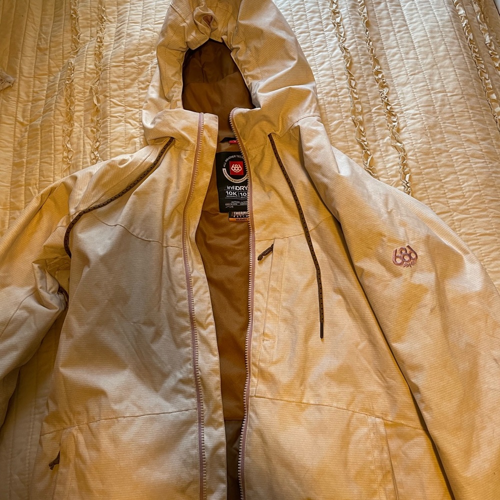 686 snowboard jacket - Picture 2 of 7